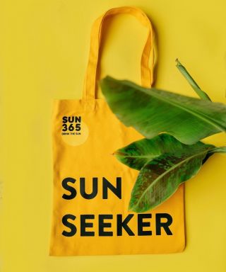 Carry a piece of SUN the entire year! Visit our eco store for more sunny ideas! 💛 #sun365 #reusable #bag #eco #store #ecology #sustainability #spreadthesun