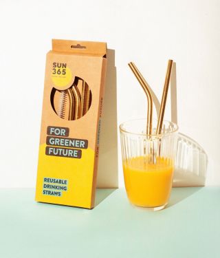 Sip your power #smoothie through a quality #straw! Find more #reusable home good in our #ecostore ☀️
#sun365 #drinkthesun